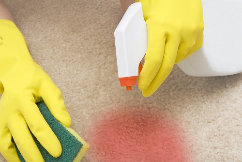 Professional end of tenancy cleaning for a West London flat