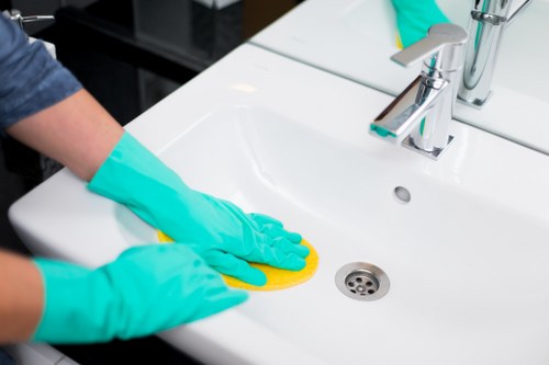 Fair resolution in a cleaners complaints procedure
